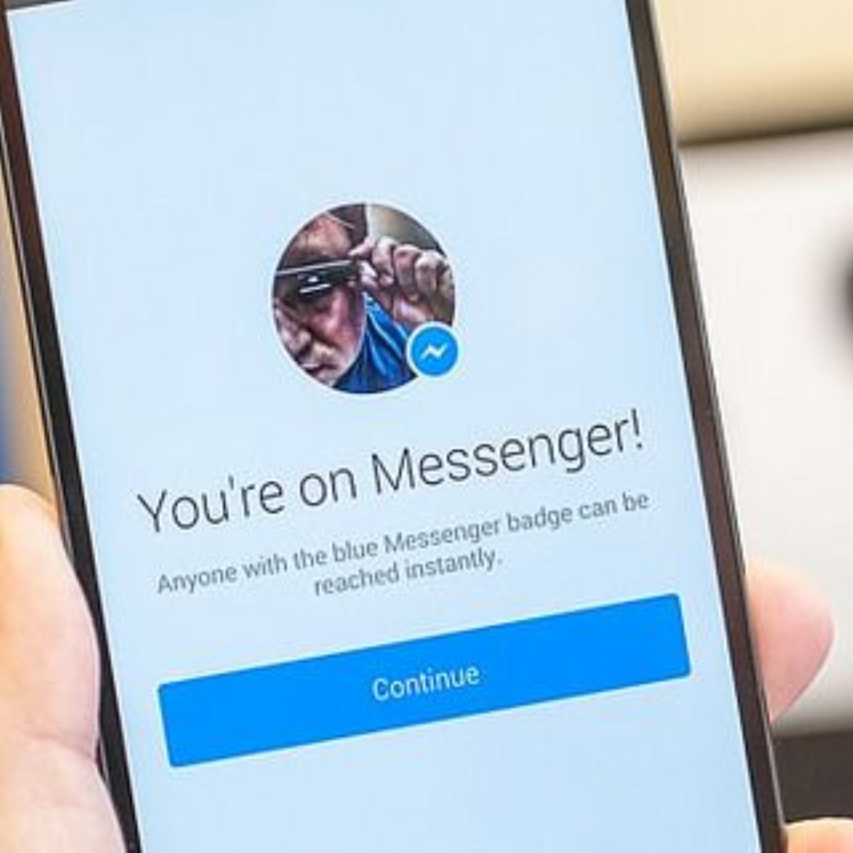 Служба поддержки мессенджер. Мессенджеры. the messenger. facebook messenger. мобильные мессенджеры.